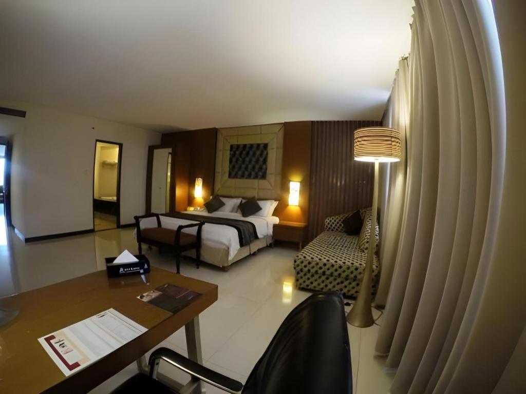Kedaton Hotel Bandung Exteriér fotografie