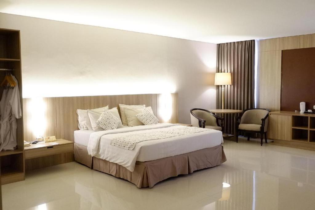 Kedaton Hotel Bandung Exteriér fotografie