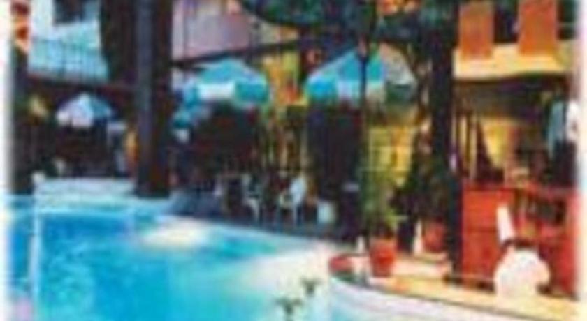 Kedaton Hotel Bandung Exteriér fotografie