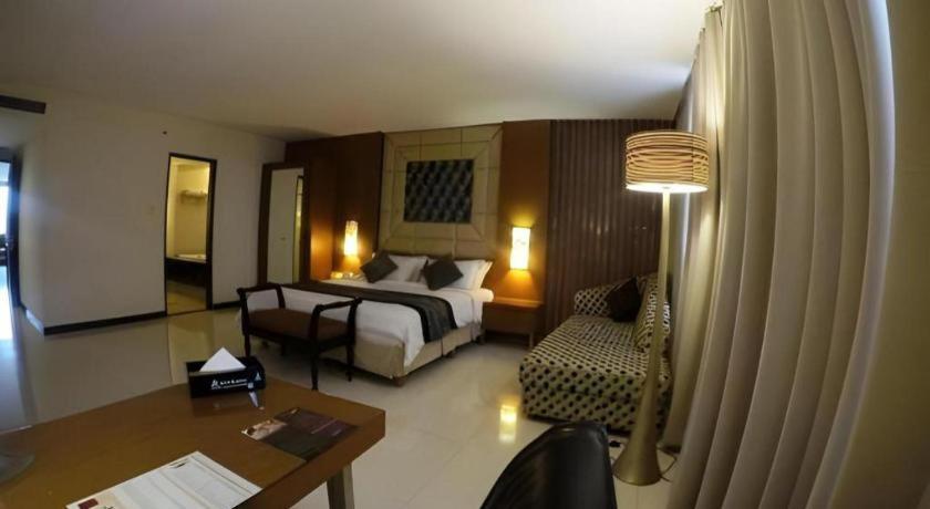 Kedaton Hotel Bandung Exteriér fotografie